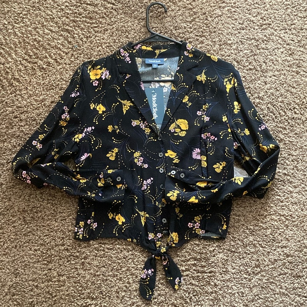 NWT Mod Cloth blouse